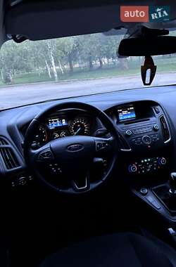 Универсал Ford Focus 2016 в 