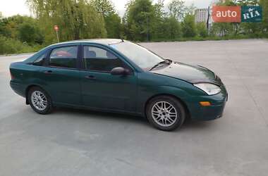 Седан Ford Focus 2000 в 