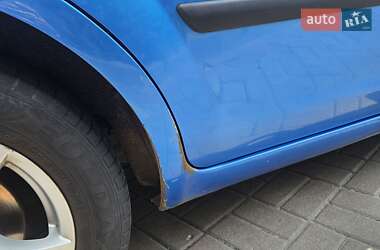Хэтчбек Ford Focus 2005 в 