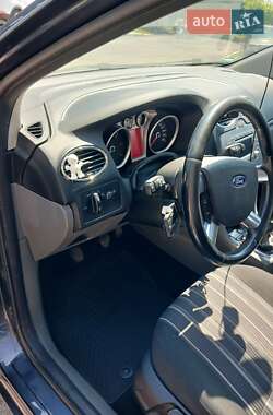 Универсал Ford Focus 2009 в 