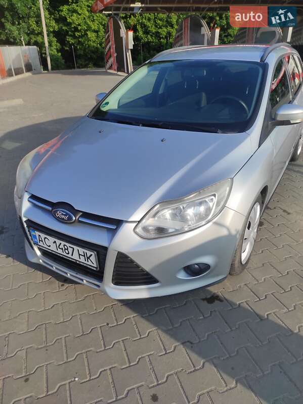 Ford Focus 2011