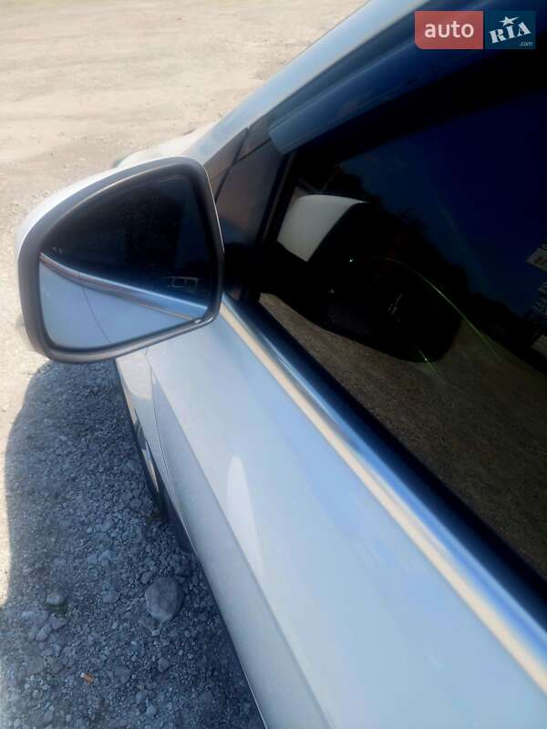 Седан Ford Focus 2011 в Павлограде