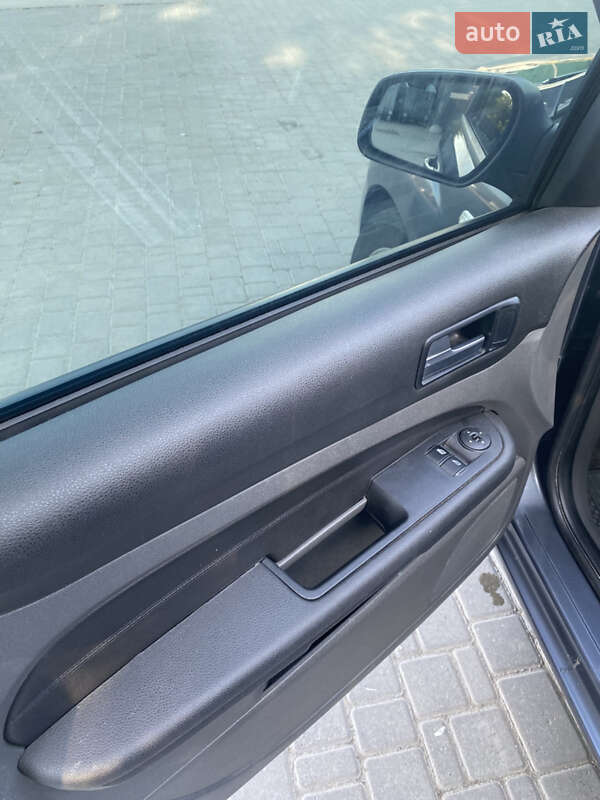 Универсал Ford Focus 2005 в Каменец-Подольском фото 20 Универсал Ford Focus 2005 в Каменец-Подольском