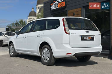 Универсал Ford Focus 2010 в 