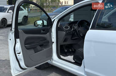 Универсал Ford Focus 2010 в 