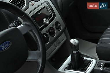 Универсал Ford Focus 2009 в 