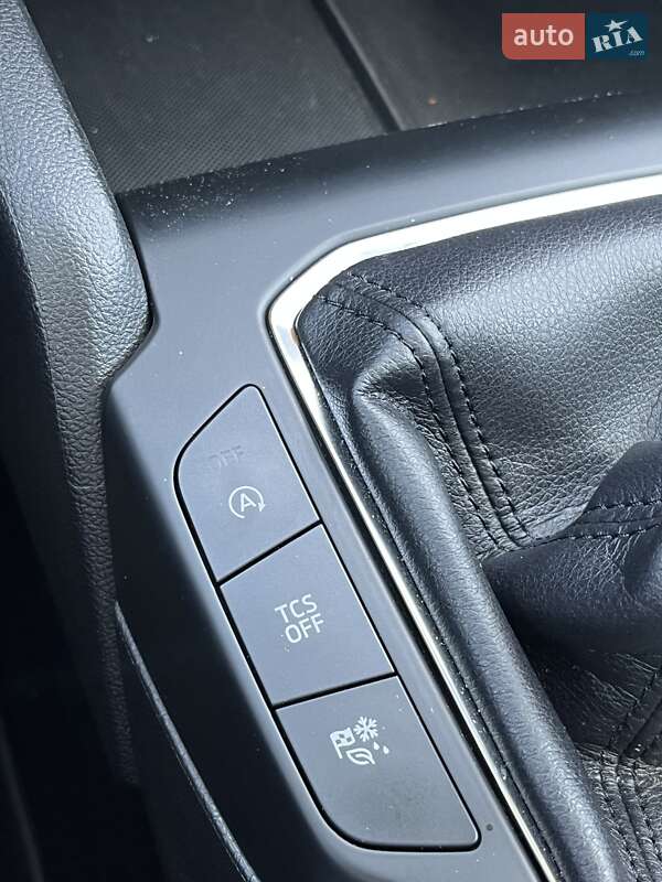 Универсал Ford Focus 2019 в Киеве фото 21 Универсал Ford Focus 2019 в Киеве