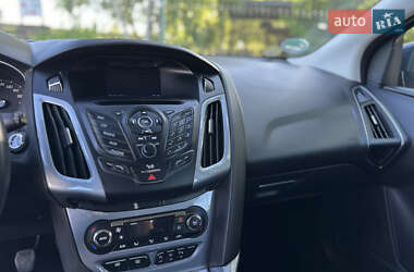 Универсал Ford Focus 2012 в 