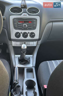 Универсал Ford Focus 2009 в 