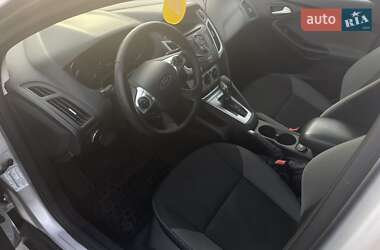 Седан Ford Focus 2014 в 