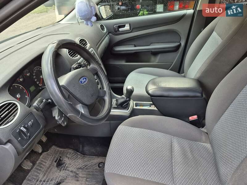 Универсал Ford Focus 2006 в Кропивницком фото 5 Универсал Ford Focus 2006 в Кропивницком