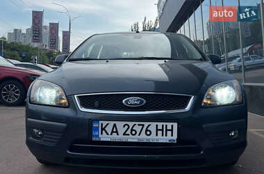 Хэтчбек Ford Focus 2007 в 
