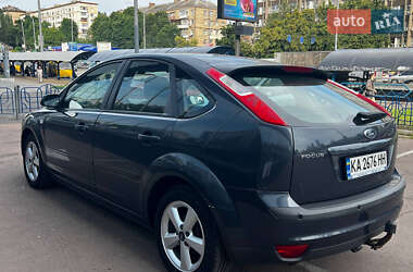 Хэтчбек Ford Focus 2007 в 