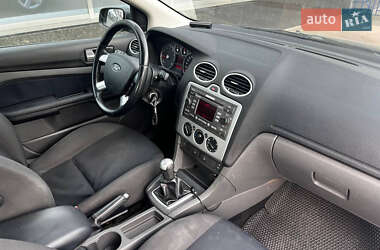 Хэтчбек Ford Focus 2007 в 