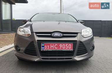 Универсал Ford Focus 2014 в 