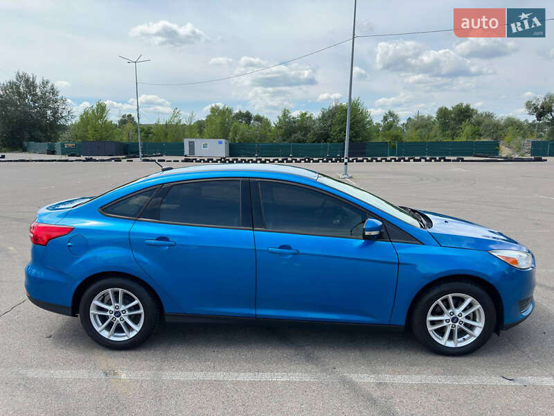 Седан Ford Focus 2017 в Киеве
