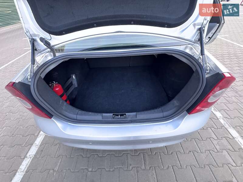 Седан Ford Focus 2011 в Києві