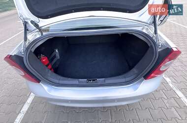 Седан Ford Focus 2011 в 
