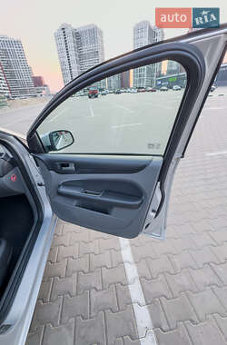 Седан Ford Focus 2011 в 