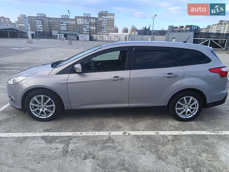 Универсал Ford Focus 2014 в Киеве