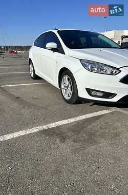 Хэтчбек Ford Focus 2018 в 