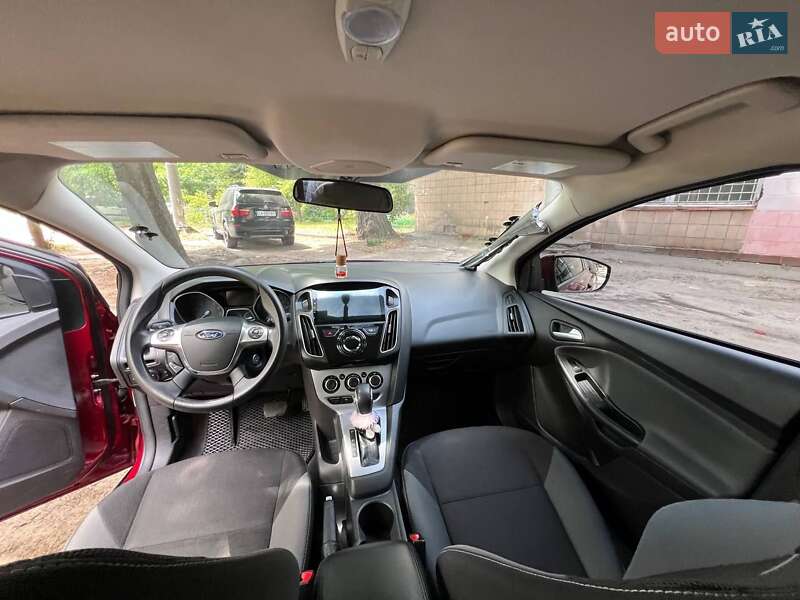 Седан Ford Focus 2013 в Черкасах