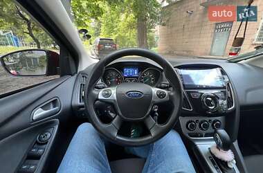 Седан Ford Focus 2013 в 