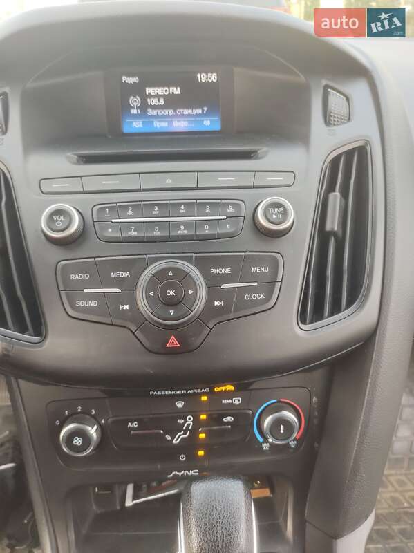 Седан Ford Focus 2016 в Киеве