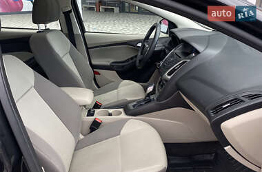 Хэтчбек Ford Focus 2014 в 
