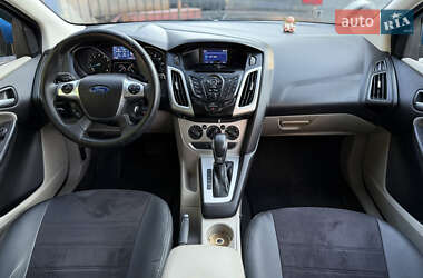 Хэтчбек Ford Focus 2014 в 