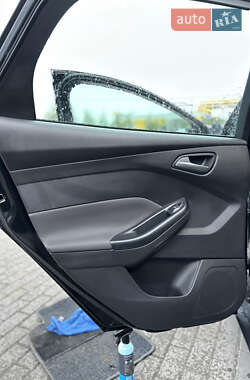 Универсал Ford Focus 2011 в 