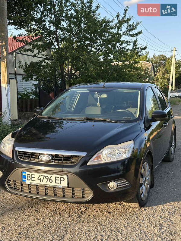 Хетчбек Ford Focus 2011 в Новому Бузі