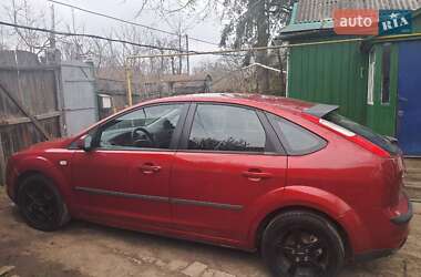 Хэтчбек Ford Focus 2006 в 