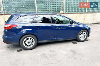 Универсал Ford Focus 2012 в 