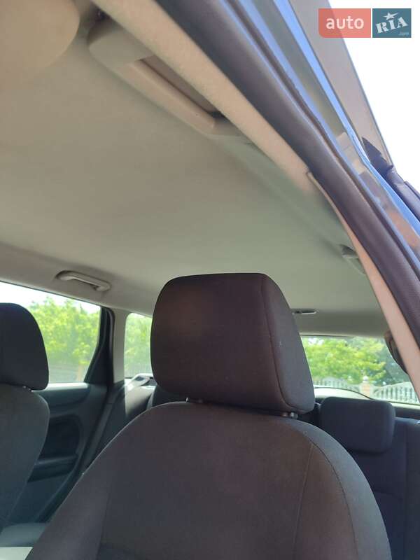 Универсал Ford Focus 2007 в Глыбокой