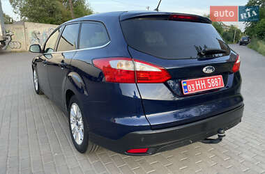Универсал Ford Focus 2012 в 