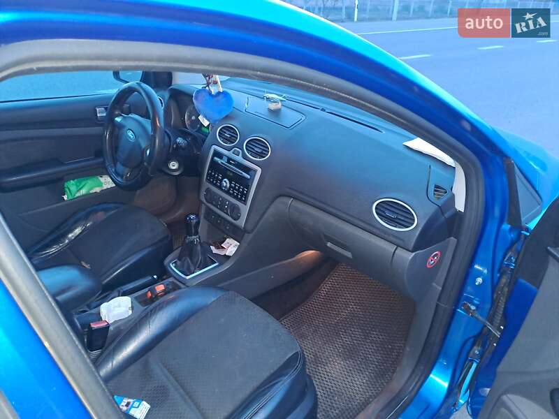 Хетчбек Ford Focus 2004 в Луцьку