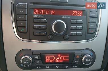 Универсал Ford Focus 2010 в 