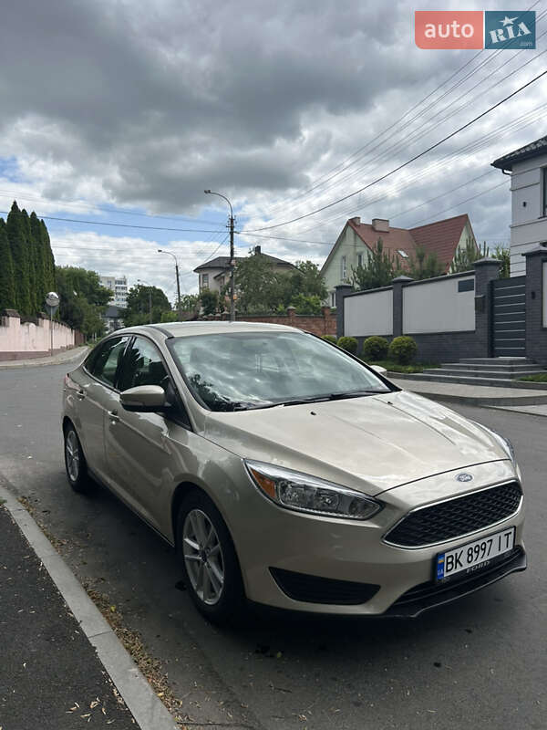 Седан Ford Focus 2017 в 
