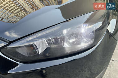 Хетчбек Ford Focus 2016 в 