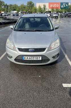 Хэтчбек Ford Focus 2010 в Киеве
