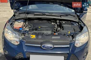 Универсал Ford Focus 2014 в 