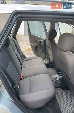 Универсал Ford Focus 2004 в 