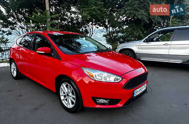 Хэтчбек Ford Focus 2016 в 