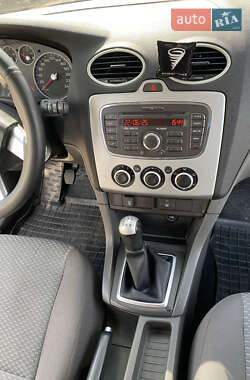 Седан Ford Focus 2007 в 