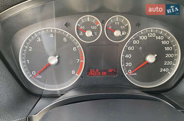 Седан Ford Focus 2007 в 