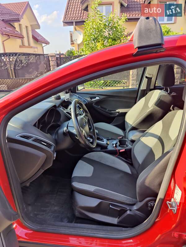 Хэтчбек Ford Focus 2013 в Львове