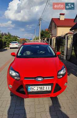 Хэтчбек Ford Focus 2013 в 
