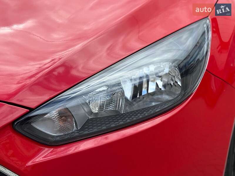 Хетчбек Ford Focus 2016 в Одесі