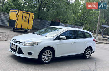 Универсал Ford Focus 2014 в 